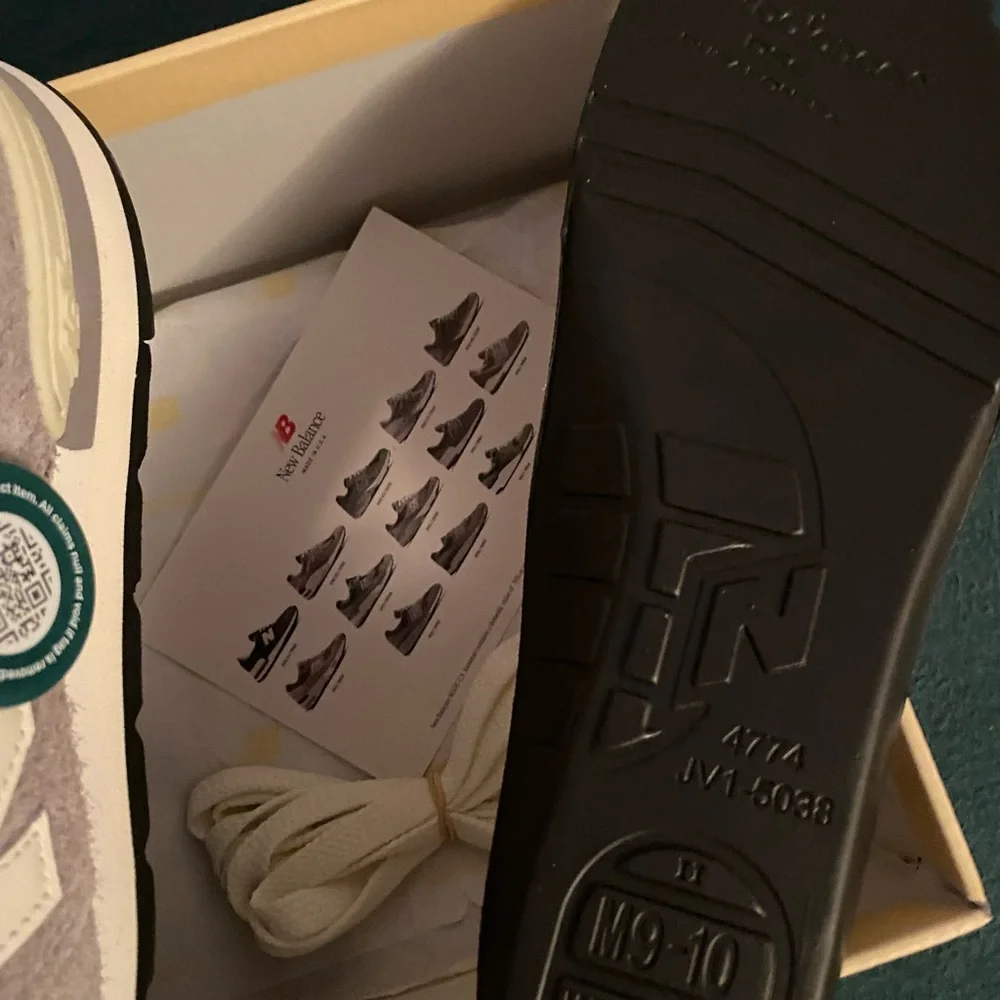 990v1 Marblehead Incense- Teddy Santis- Made in USA- Mens 10. Deadstock. - Picture 7 of 10